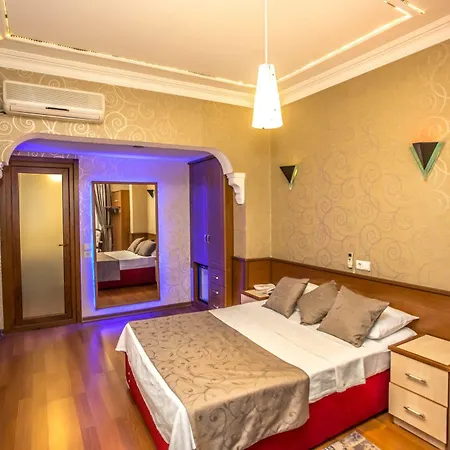 Pera Capitol Hotel