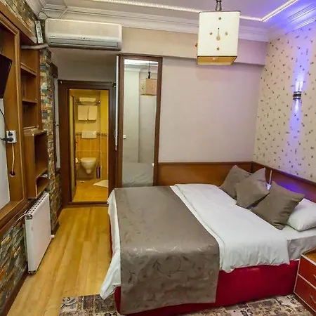 Pera Capitol 3* Istanbul