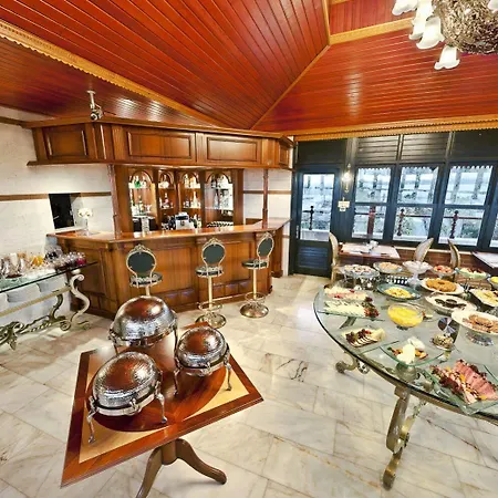 Valide Sultan Konagi Istanbul