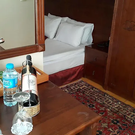 Berce Hotel 2*