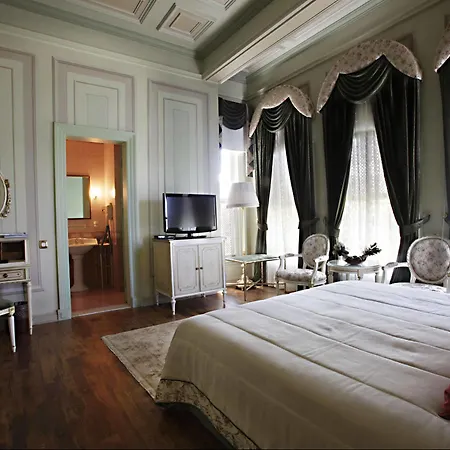Hotel Bosphorus Palace 4*