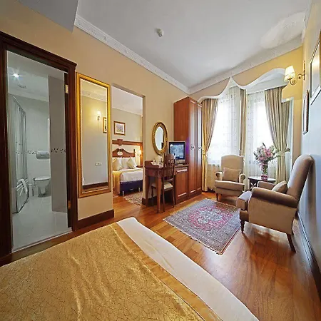 Hotel Azade