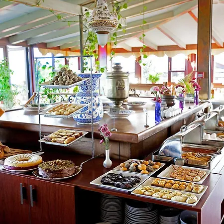 Otel Azade 4*
