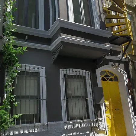 I'zaz Lofts Appartamento *