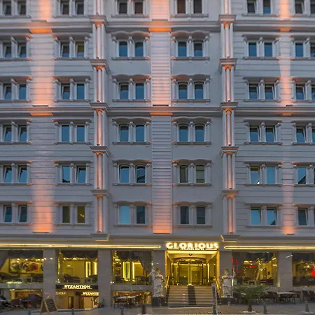 Glorious Hotel