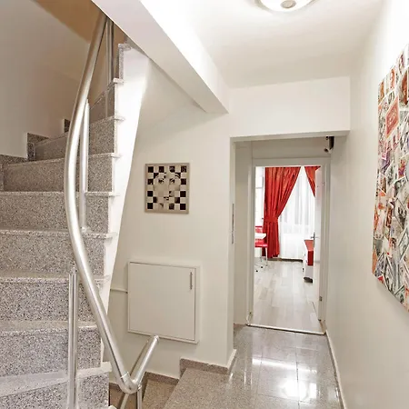 Taksim Istiklal Hotel 3*
