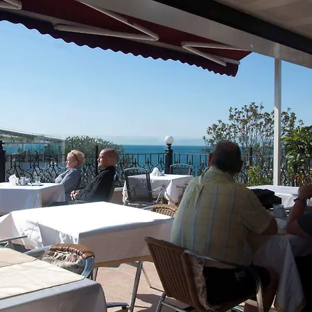 Grand Ambiance Ξενοδοχείο 2*