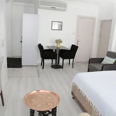 Babu House 4*