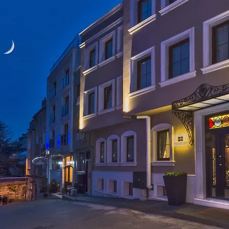 Four Doors Hotel 3*