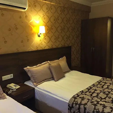 Star City Hotel