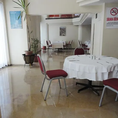 Otel Aden 3*