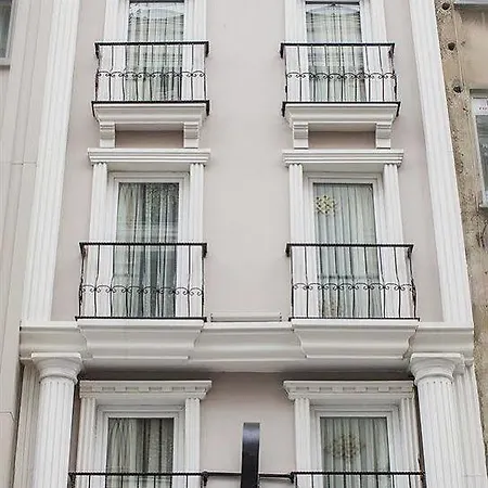 Mr. Bird Provincia di Istanbul