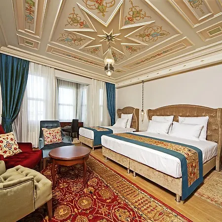 Azade Premier Отель 3*