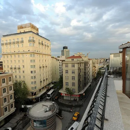 Hotel Taxim 3*