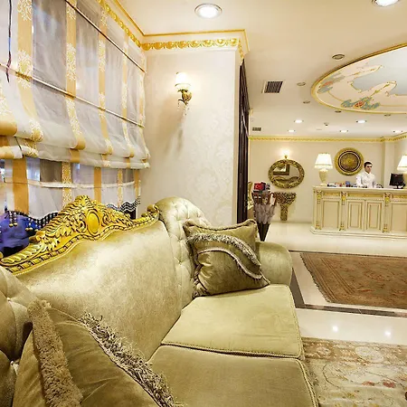 White House Hotel 4*