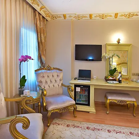White House 4* Стамбул
