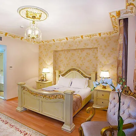 Hotel White House