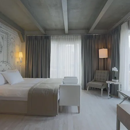 The Gate Atasehir Finance Centre Hotel 2*