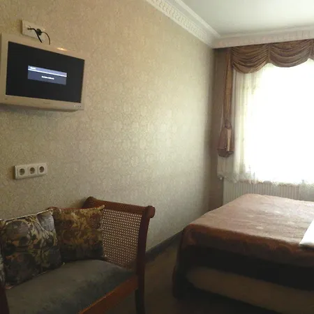 Hotel Apricot Hotel 3*