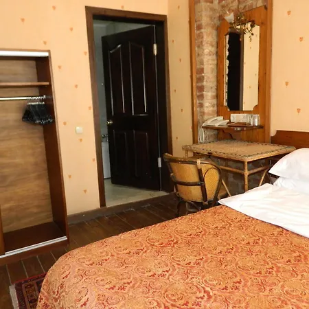 Apricot Hotel Hotel 3*