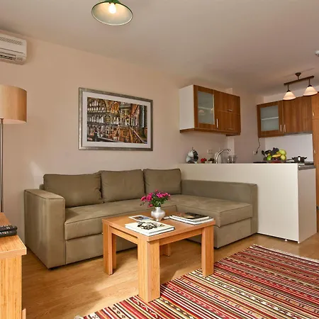 Апарт-отель Three Apples Taksim Стамбул