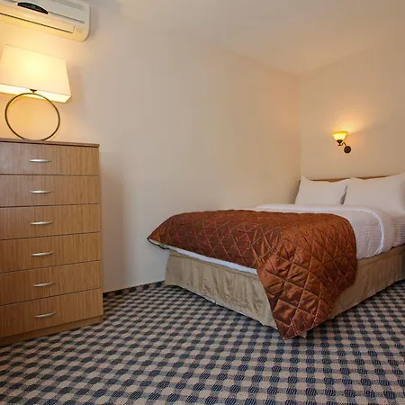 Three Apples Taksim 3*