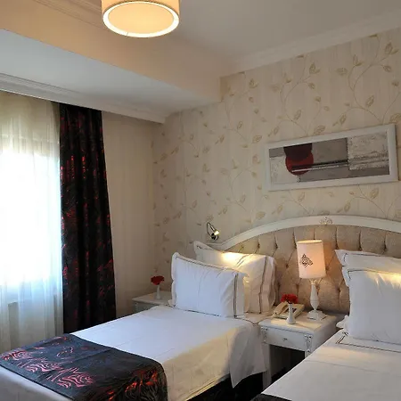 Albinas Old Hotel