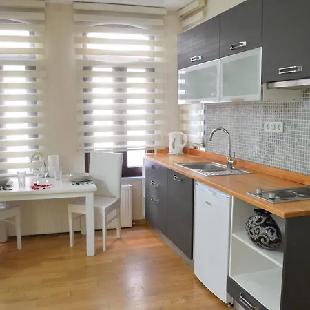 Bianco Taksim Lägenhetshotell 3*