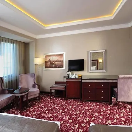 Emporium 4*