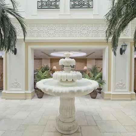 Emporium Отель 4*