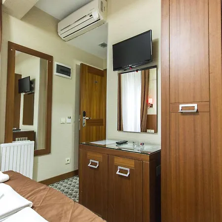 Hotel Mint Taksim 2*