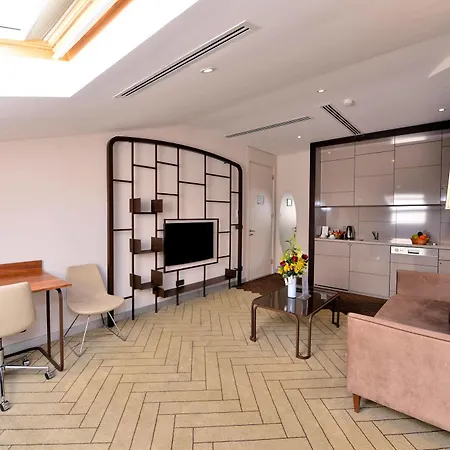 L'onde Business Apart Otel 4*