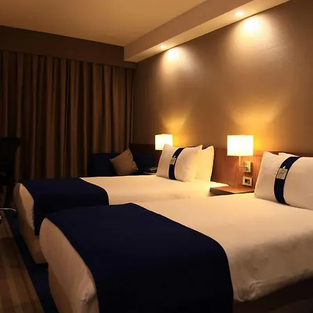 Hotel Liv City 3*