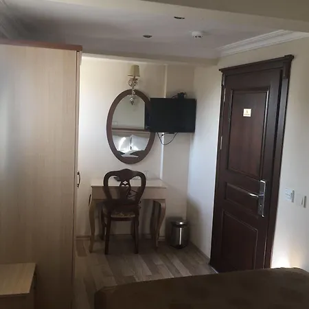 Sultan Palace 3*