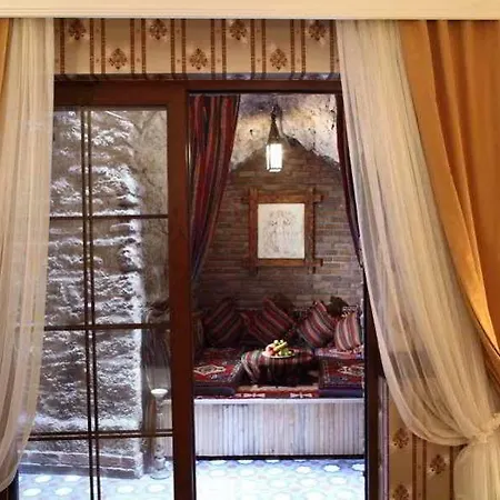 Отель Divalis 3*