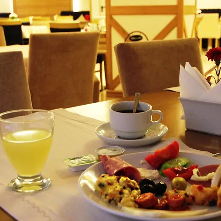 Hotel Levent 3*