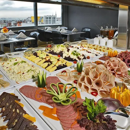 Misa Istanbul