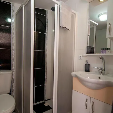 Kamondo Rooms Guest house Istanbul