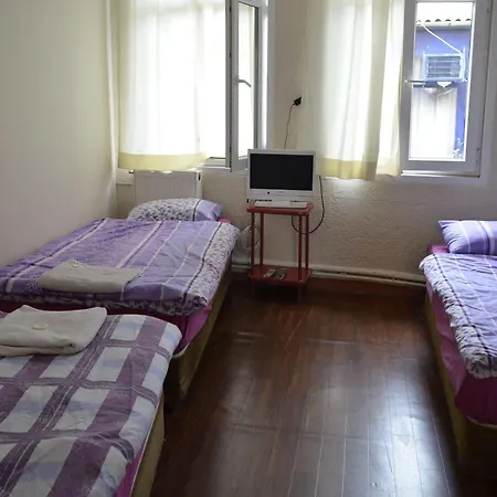 Erenler Hotel & Hostel Hotel 2*