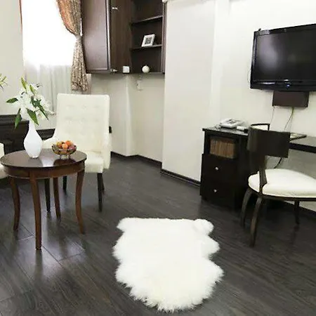 Cumbali Aparthotel