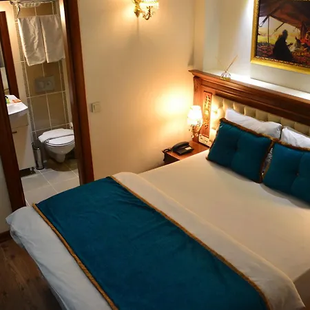 Blue Aparthotel 3*