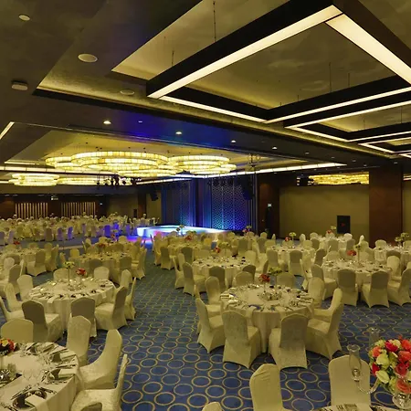 Grand Harilton Hotel 5*