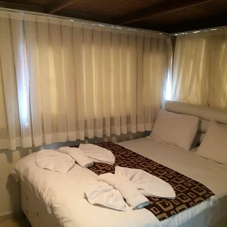 Black Bird Apartahotel Estambul