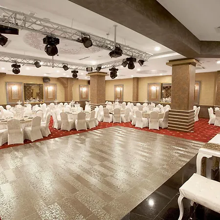 The Rise Aron Business Merter Отель 3*