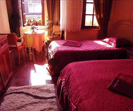 Hotell Nova Roma 3*