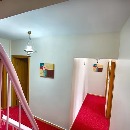 Akdeniz Otel 3*
