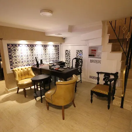 Aya Sergios Aparthotel 3*