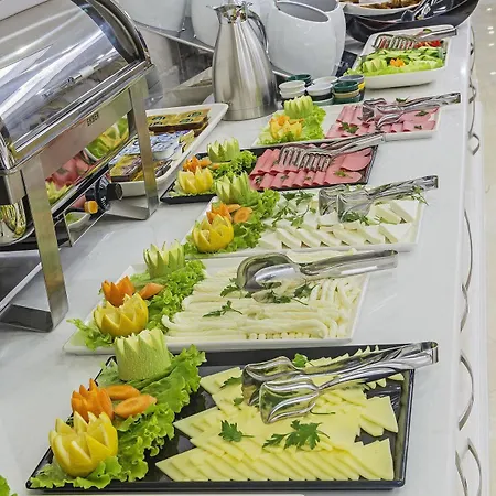 Hotel Grand Naki