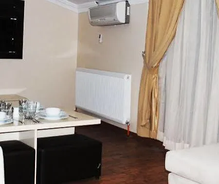Diamond Aparthotel 2*