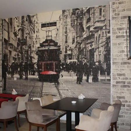 Oz Guven Istanbul